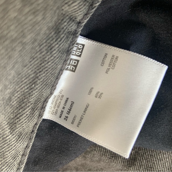 UNIQLO SIZE 26 Black/Grey Distressed Denim Shorts - Picture 5 of 7